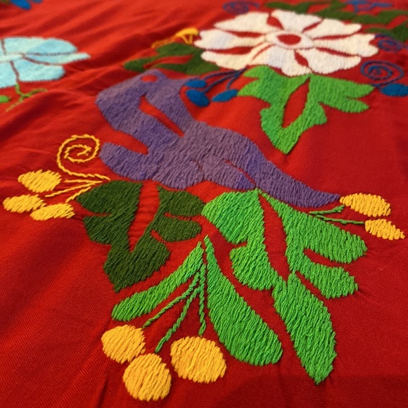 Handmade EMBROIDERED OAXACAN DRESS - Picture 6 of 9